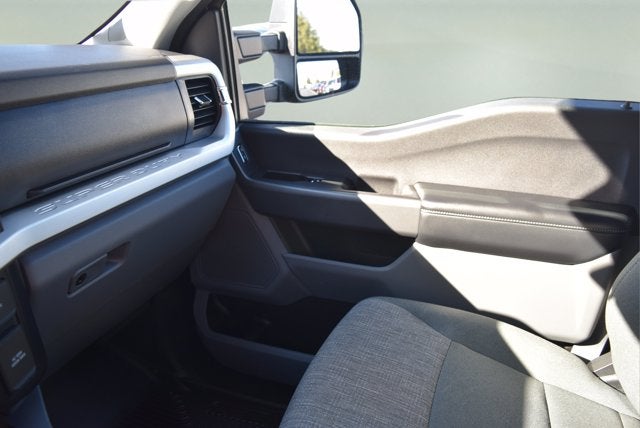 2024 Ford Super Duty F-350 SRW XLT