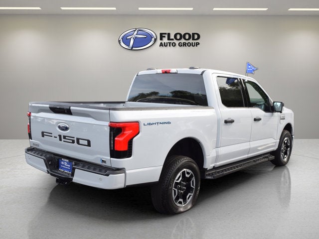 2023 Ford F-150 Lightning XLT
