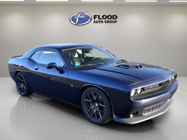 2016 Dodge Challenger 392 Hemi Scat Pack Shaker