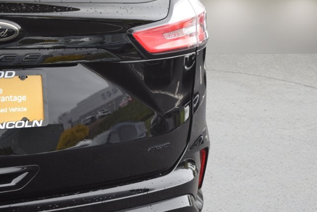 2023 Ford Edge SE
