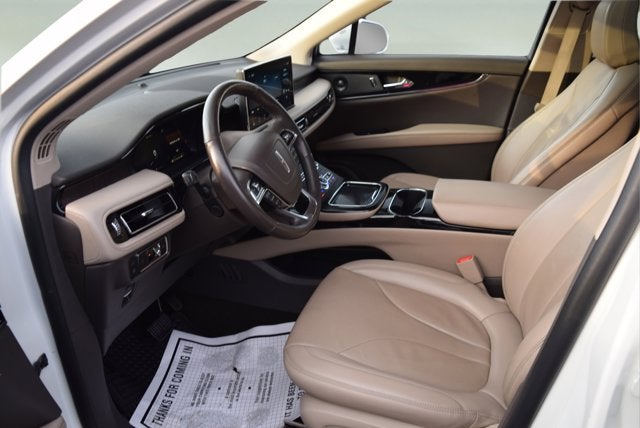 2021 Lincoln Nautilus Reserve