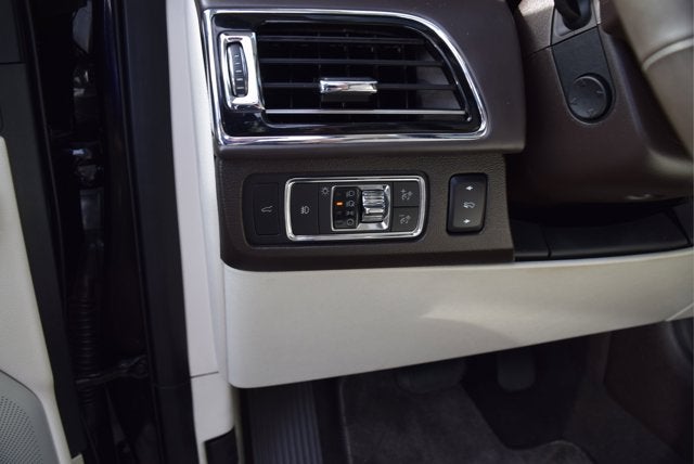 2022 Lincoln Navigator Black Label