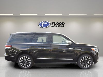 2022 Lincoln Navigator Black Label