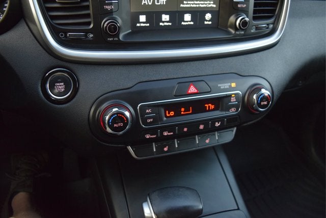 2020 Kia Sorento S V6