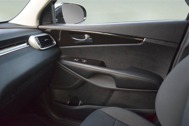 2020 Kia Sorento S V6
