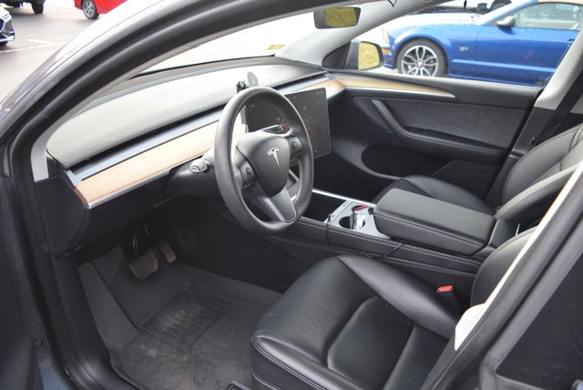 2023 Tesla Model Y Base