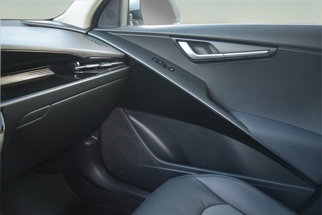 2023 Kia Niro EX Touring