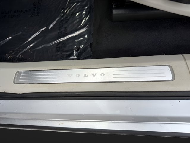 2022 Volvo XC90 Momentum